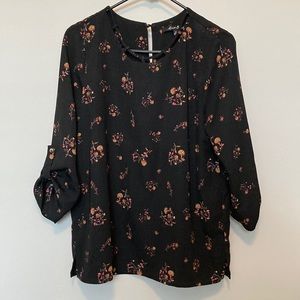 Alice Blue Ayala Neckline Cut Detail Blouse, size medium